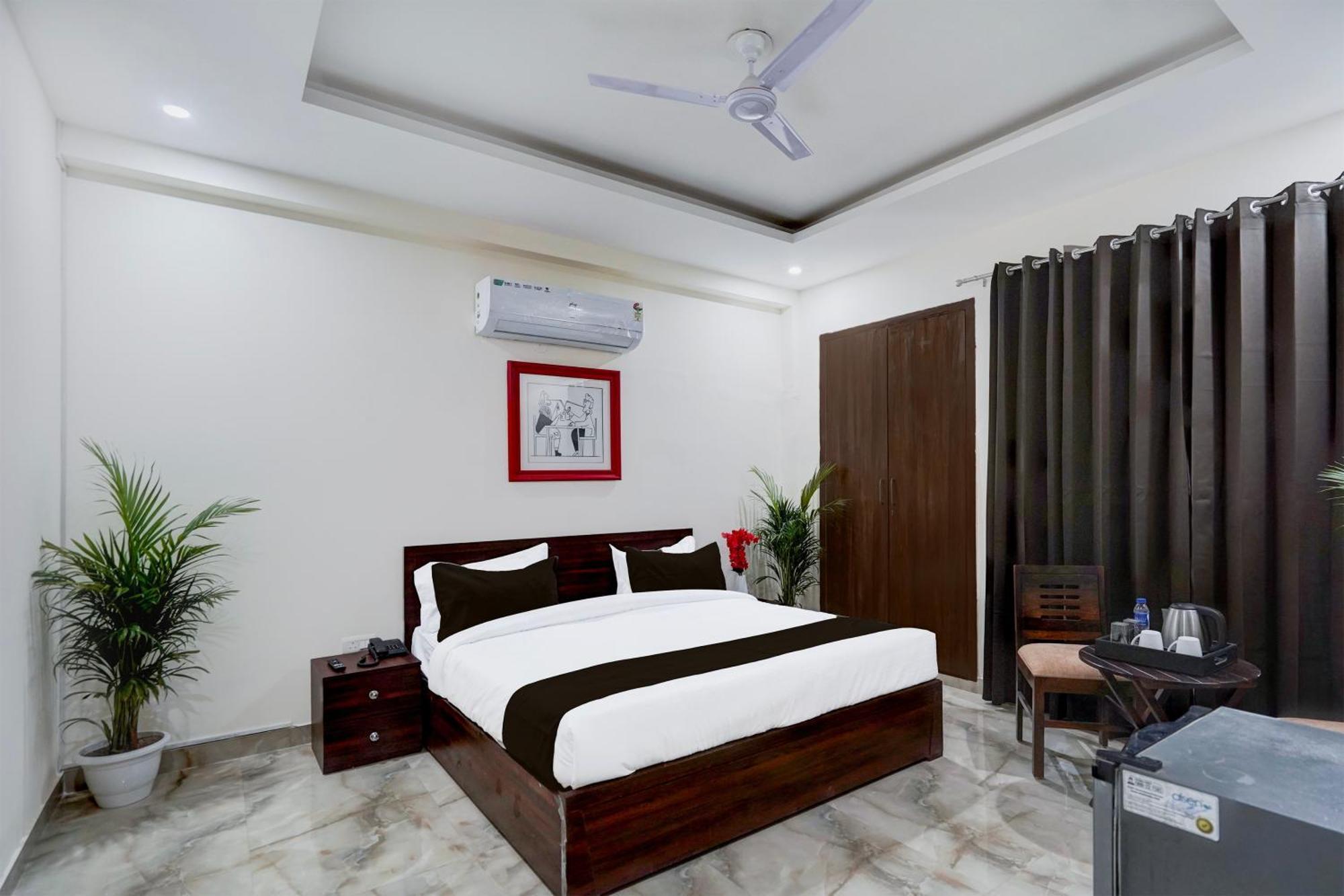 Townhouse Delight Inn Gurgaon Esterno foto