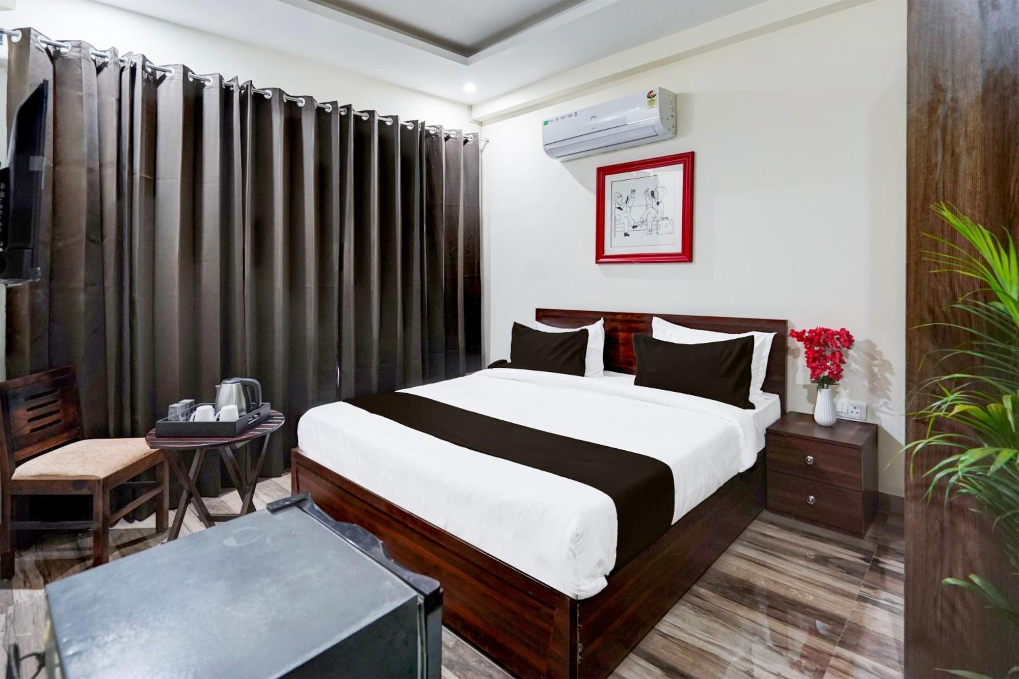 Townhouse Delight Inn Gurgaon Esterno foto