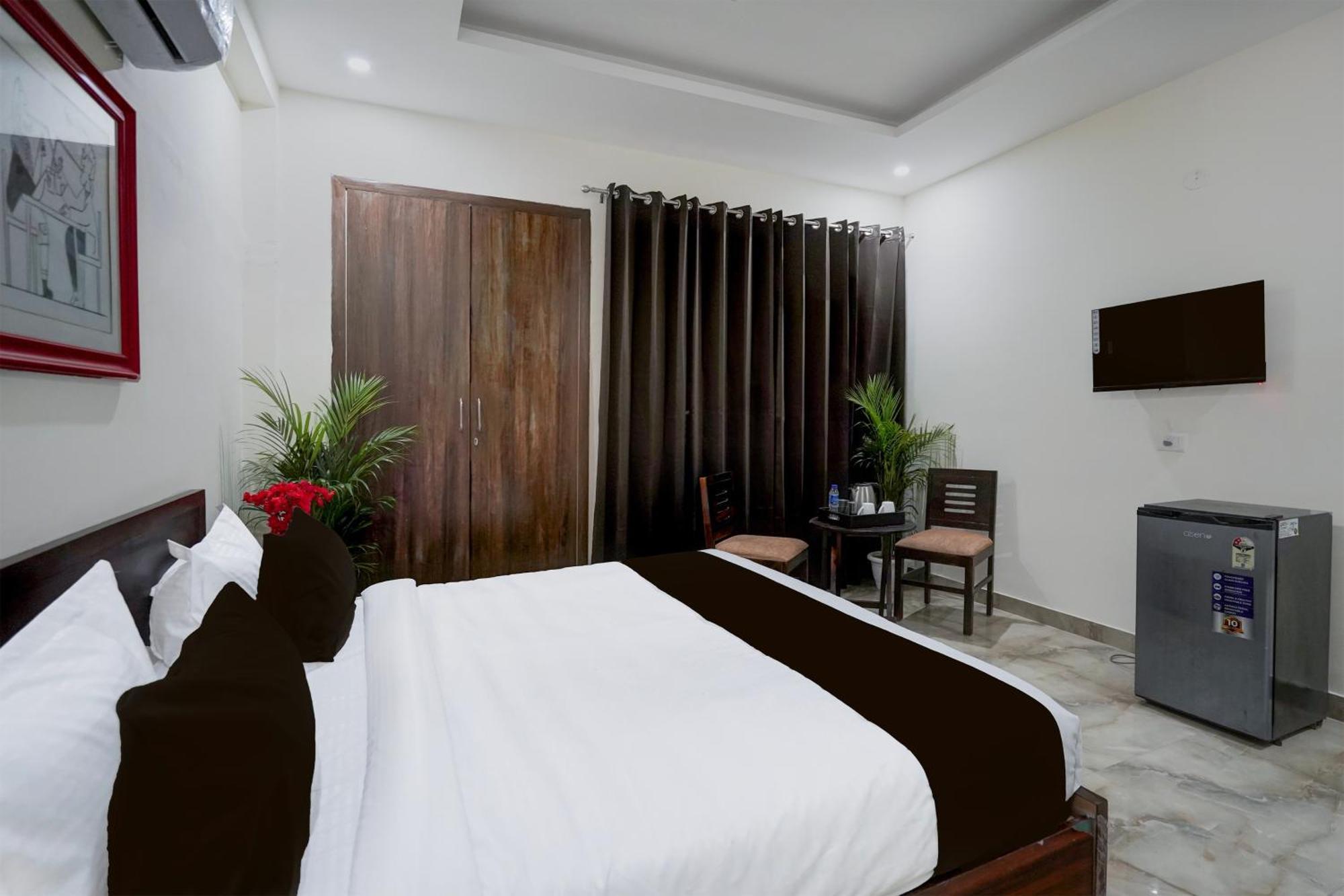 Townhouse Delight Inn Gurgaon Esterno foto