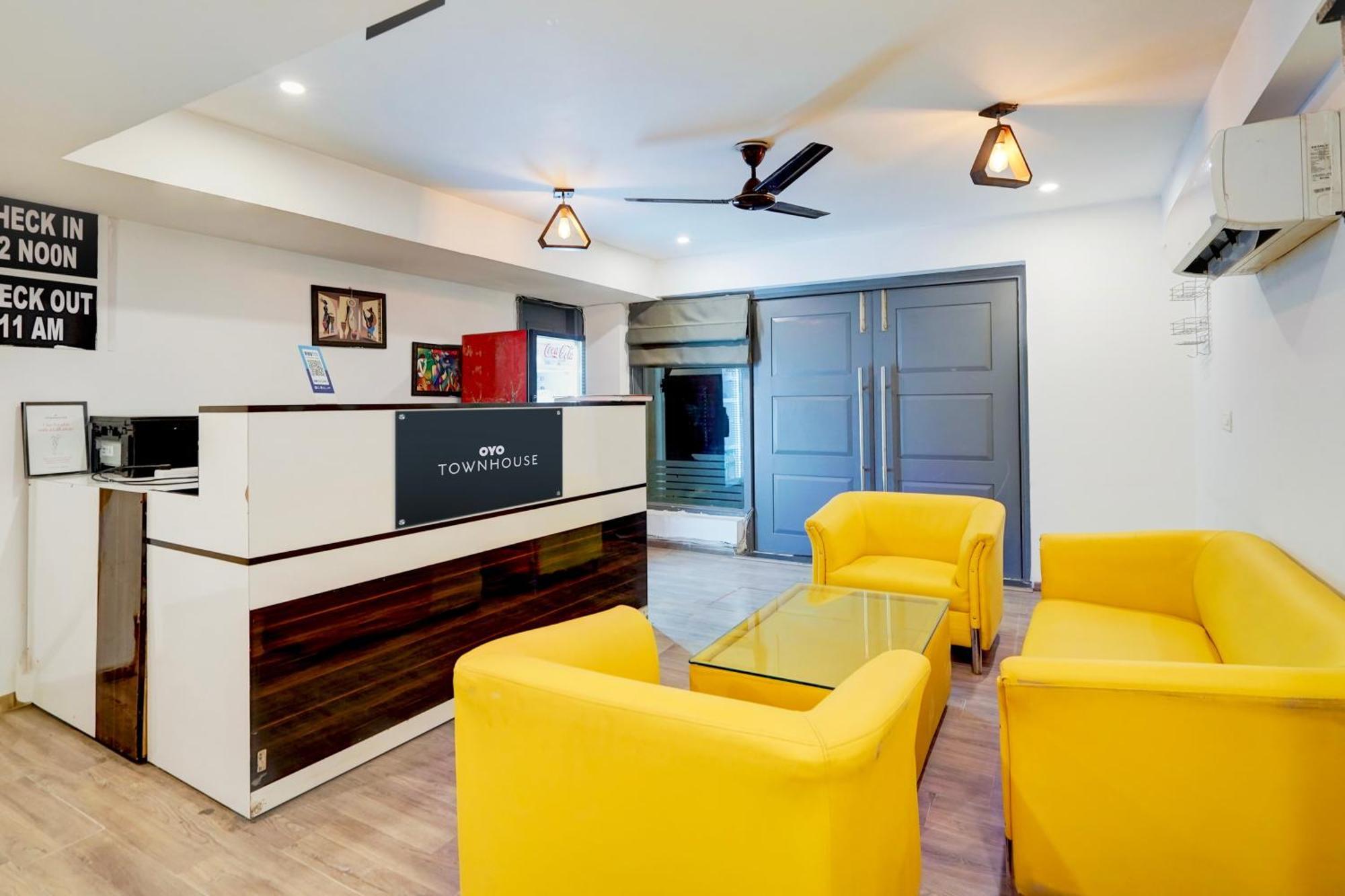 Townhouse Delight Inn Gurgaon Esterno foto