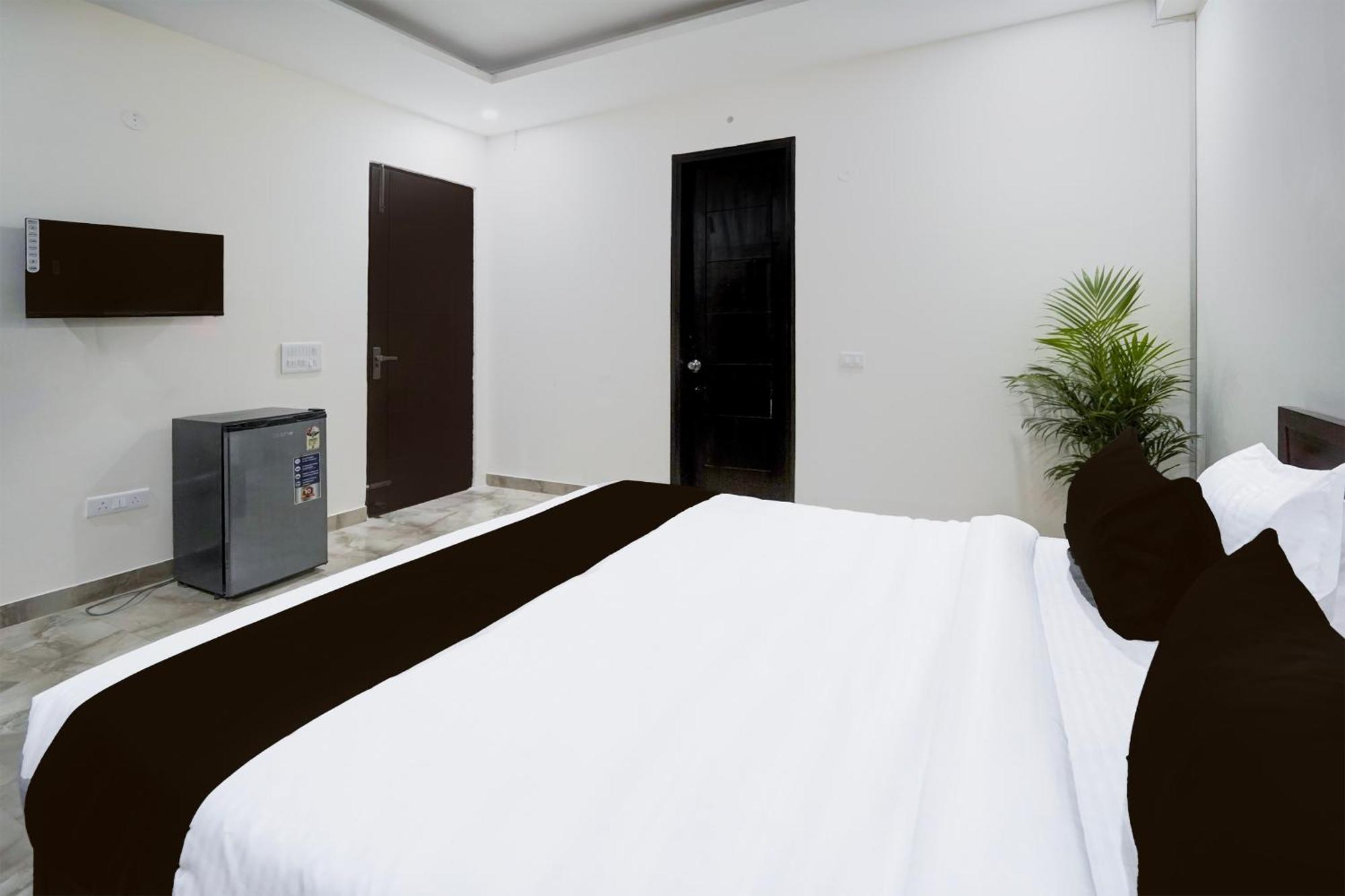 Townhouse Delight Inn Gurgaon Esterno foto