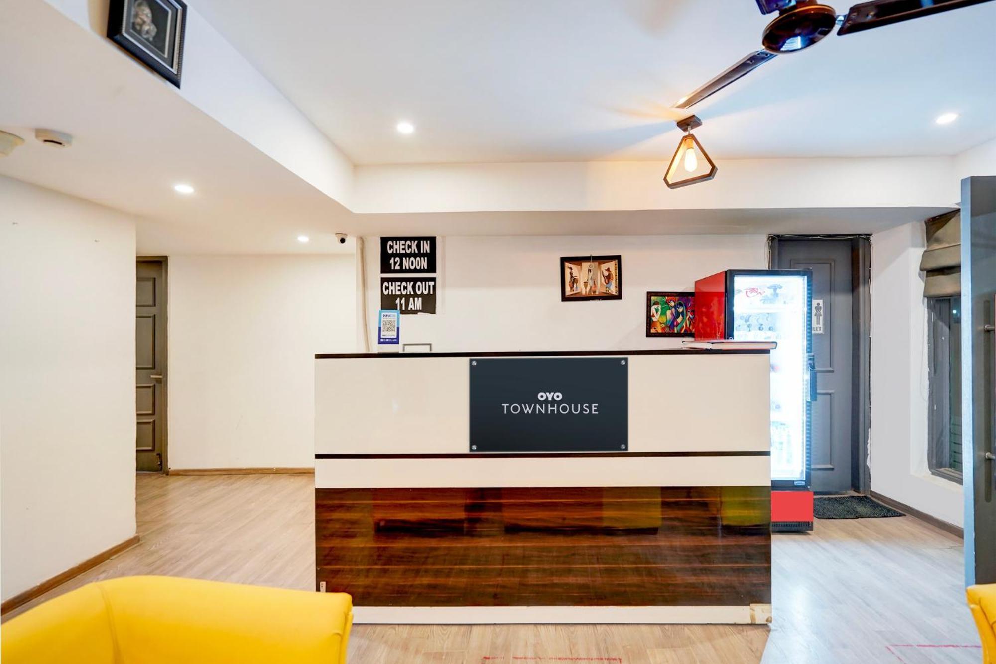 Townhouse Delight Inn Gurgaon Esterno foto