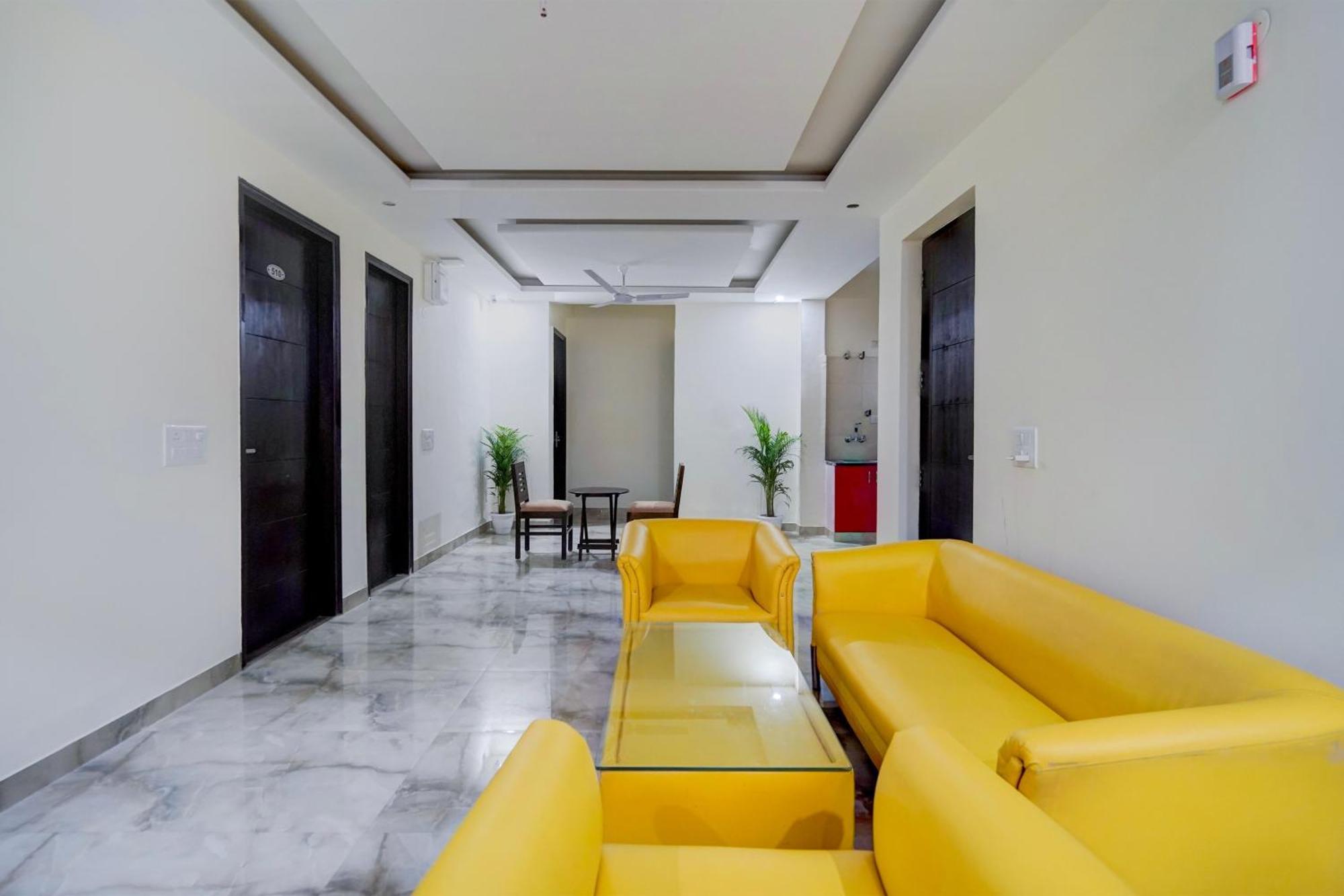 Townhouse Delight Inn Gurgaon Esterno foto