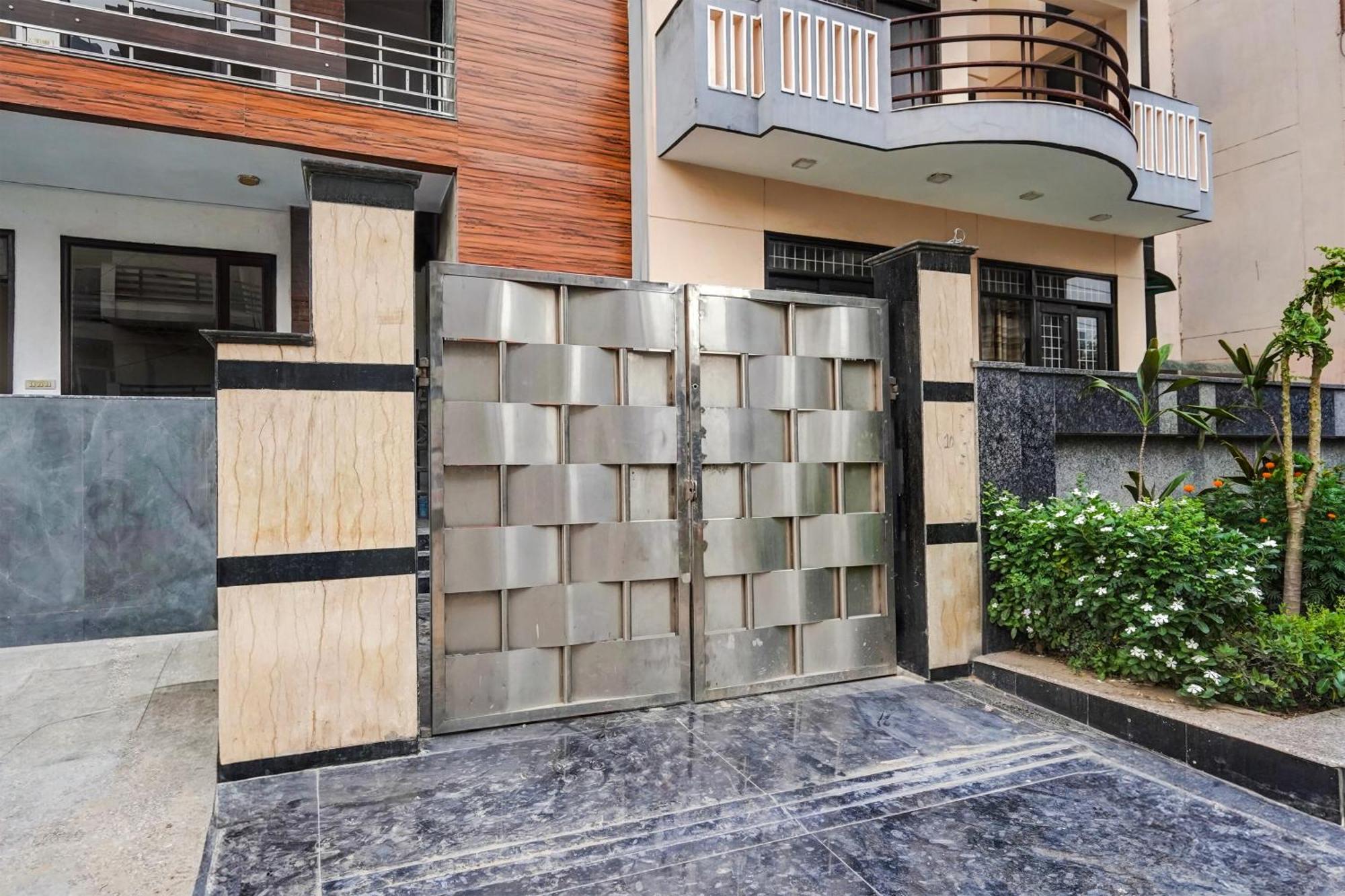 Townhouse Delight Inn Gurgaon Esterno foto
